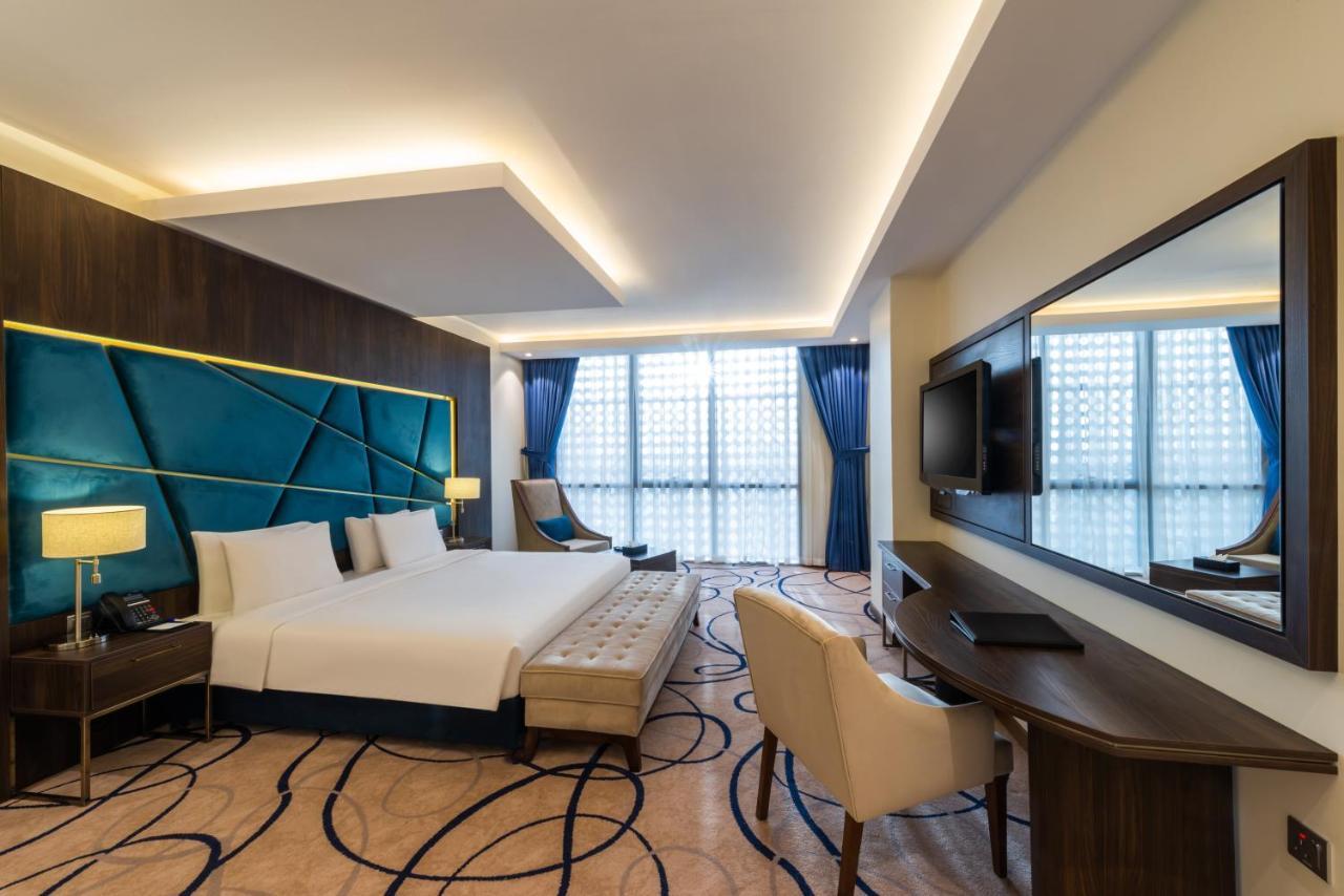 Hotel Warwick Al Wezarat